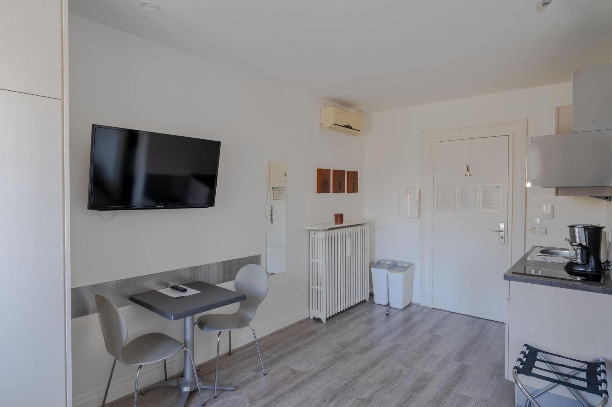 Le Relais De L'Orangerie Lägenhet Strasbourg Exteriör bild