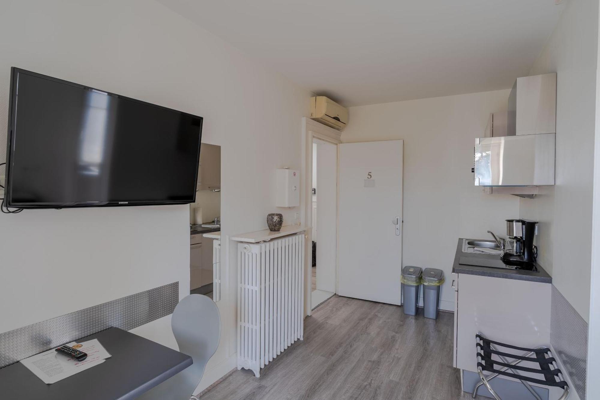 Le Relais De L'Orangerie Lägenhet Strasbourg Exteriör bild